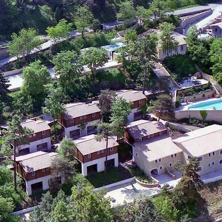 Pousterle De Sabran - Piscine & Hammam Apartamento Exterior foto
