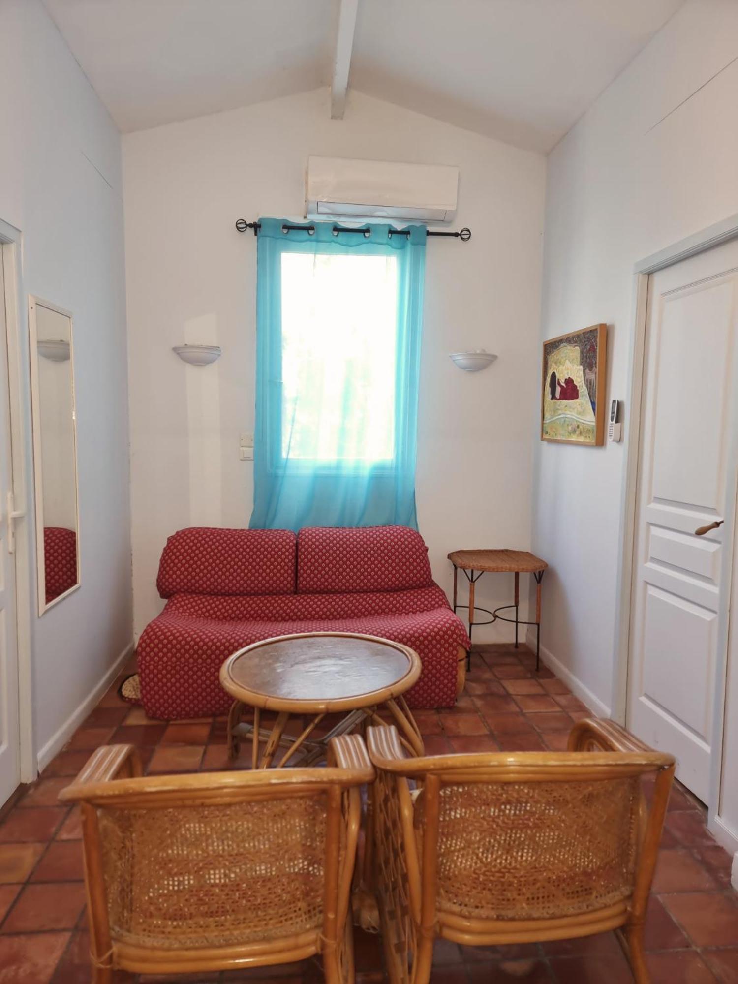 Pousterle De Sabran - Piscine & Hammam Apartamento Quarto foto