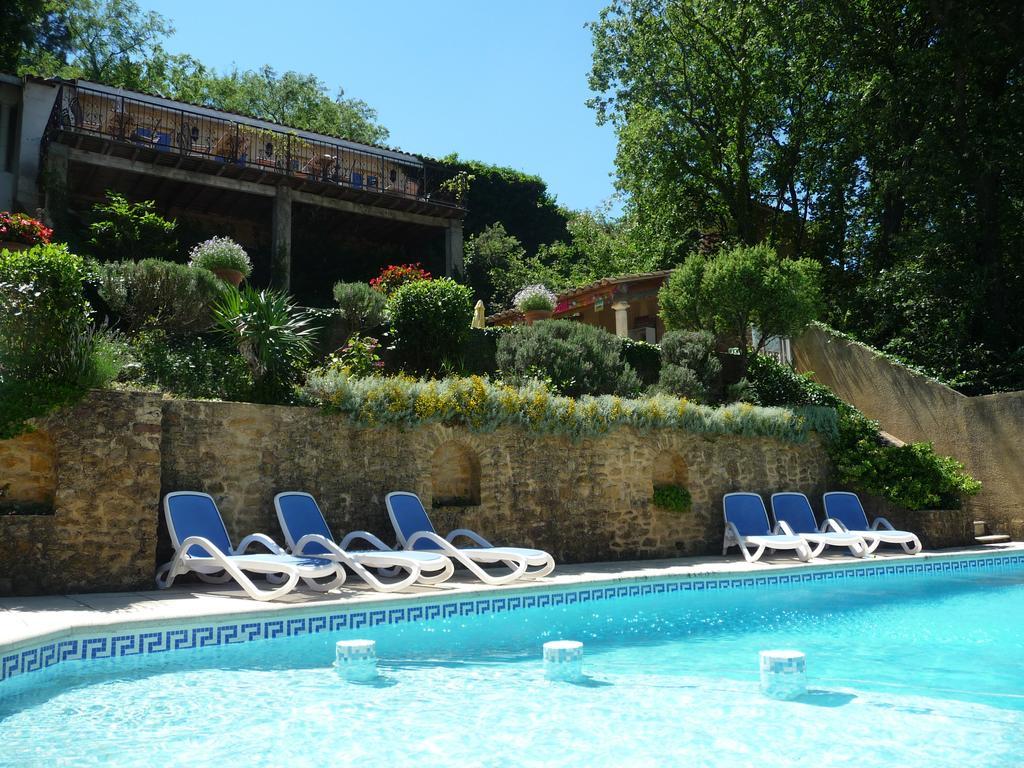 Pousterle De Sabran - Piscine & Hammam Apartamento Exterior foto